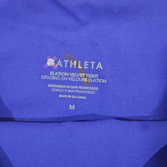 NWT Athleta Size Medium Elation purple velvet tight #467925 - Picture 2 of 9
